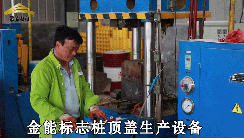 蜜桃国精产品二三三区视频