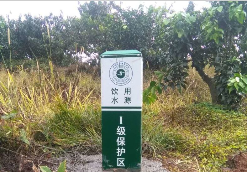 蜜桃国精产品二三三区视频