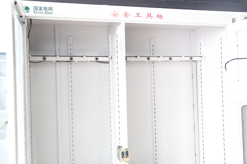 蜜桃国精产品二三三区视频