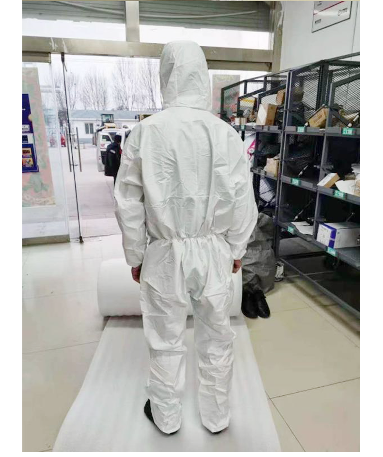 蜜桃国精产品二三三区视频
