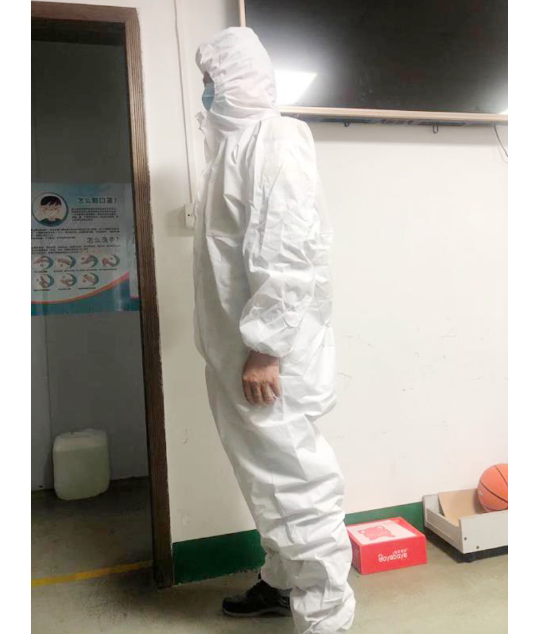 蜜桃国精产品二三三区视频