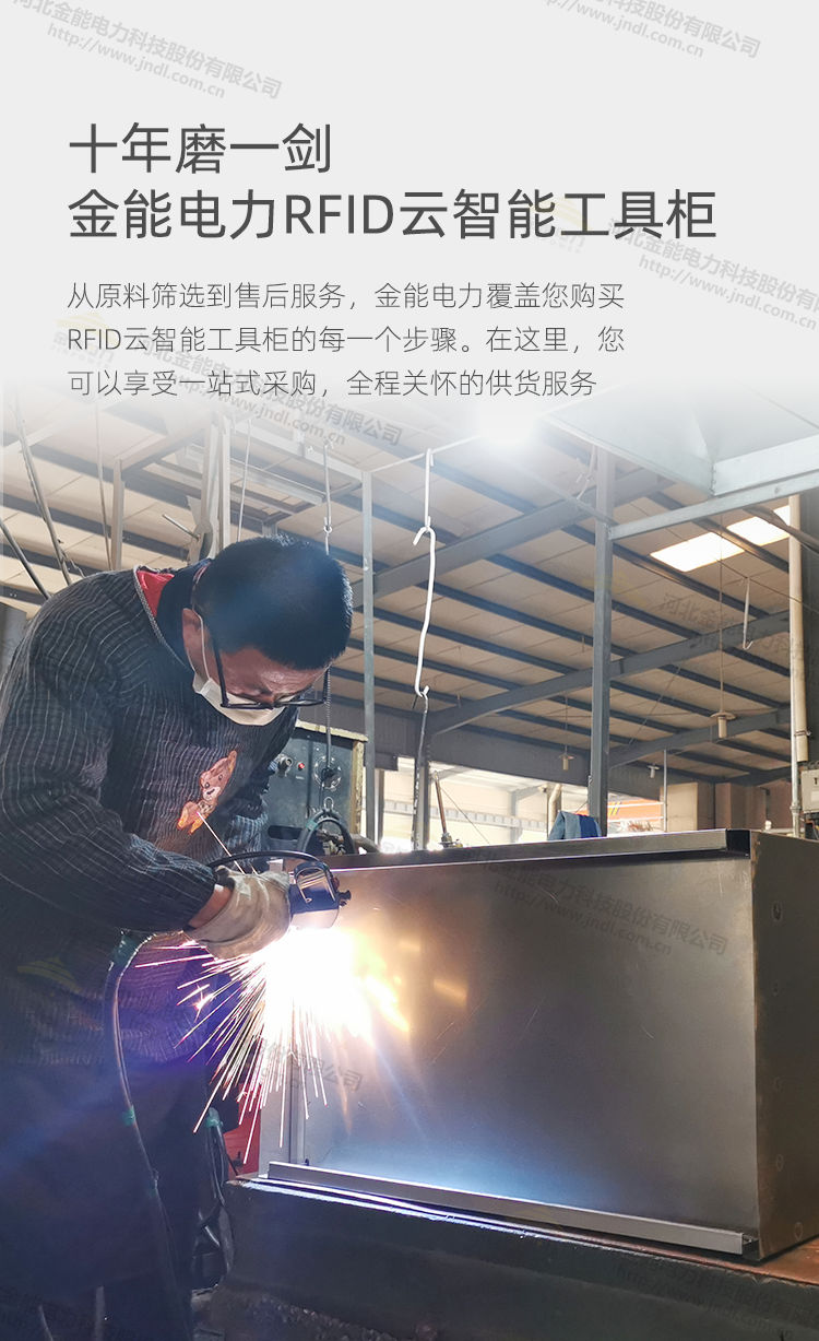 蜜桃国精产品二三三区视频